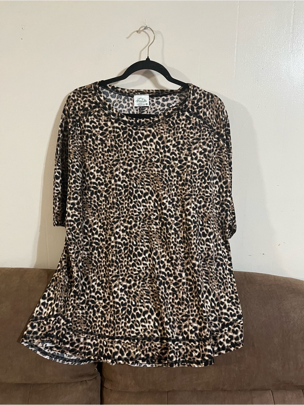 NWT Boutique New In Ribbed Leopard Print Top Size 2X